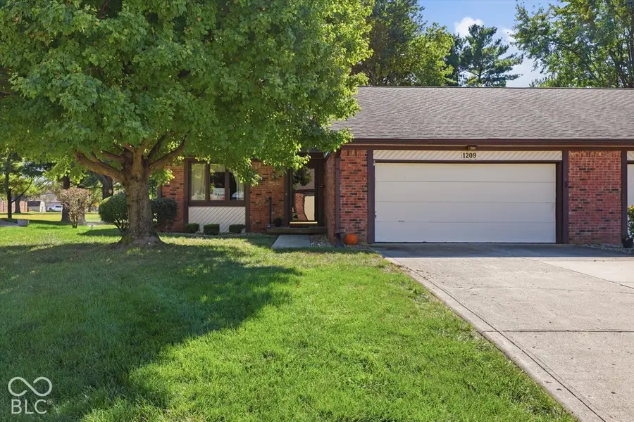 1209 Ruby #H-2, Shelbyville, IN 46176 - #3