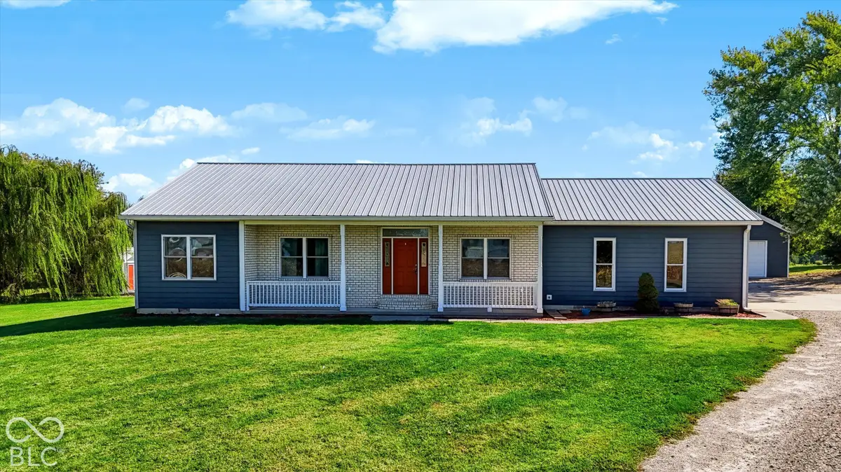 4125 S 150 W, Trafalgar, IN 46181 - #1