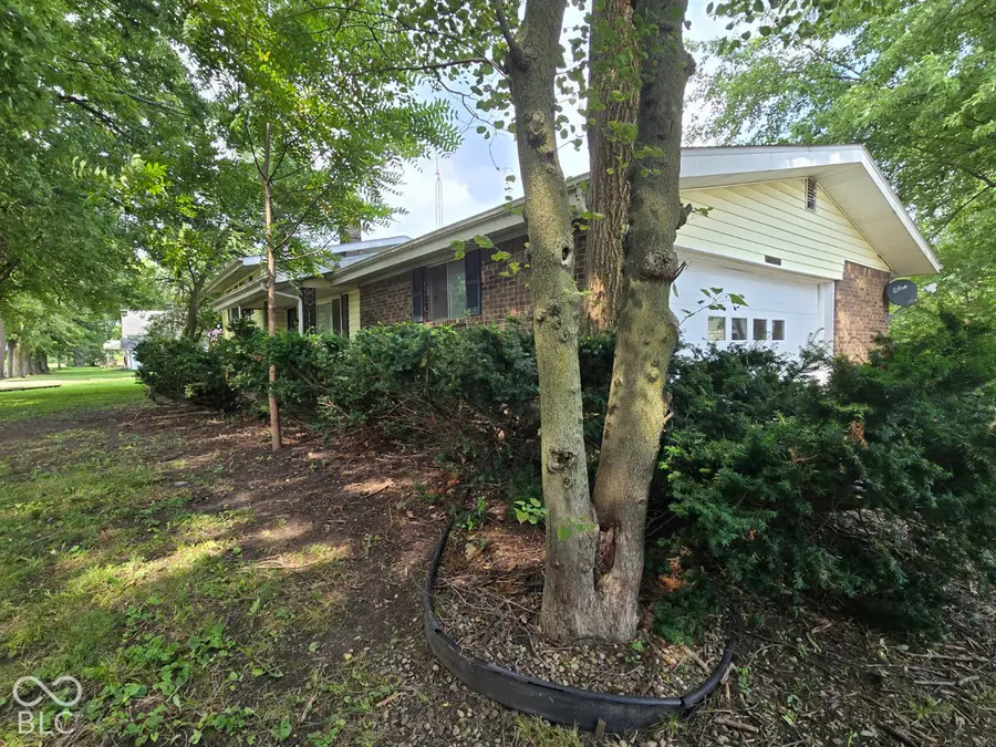13520 N Main Street, Perrysville, IN 47974 - #3