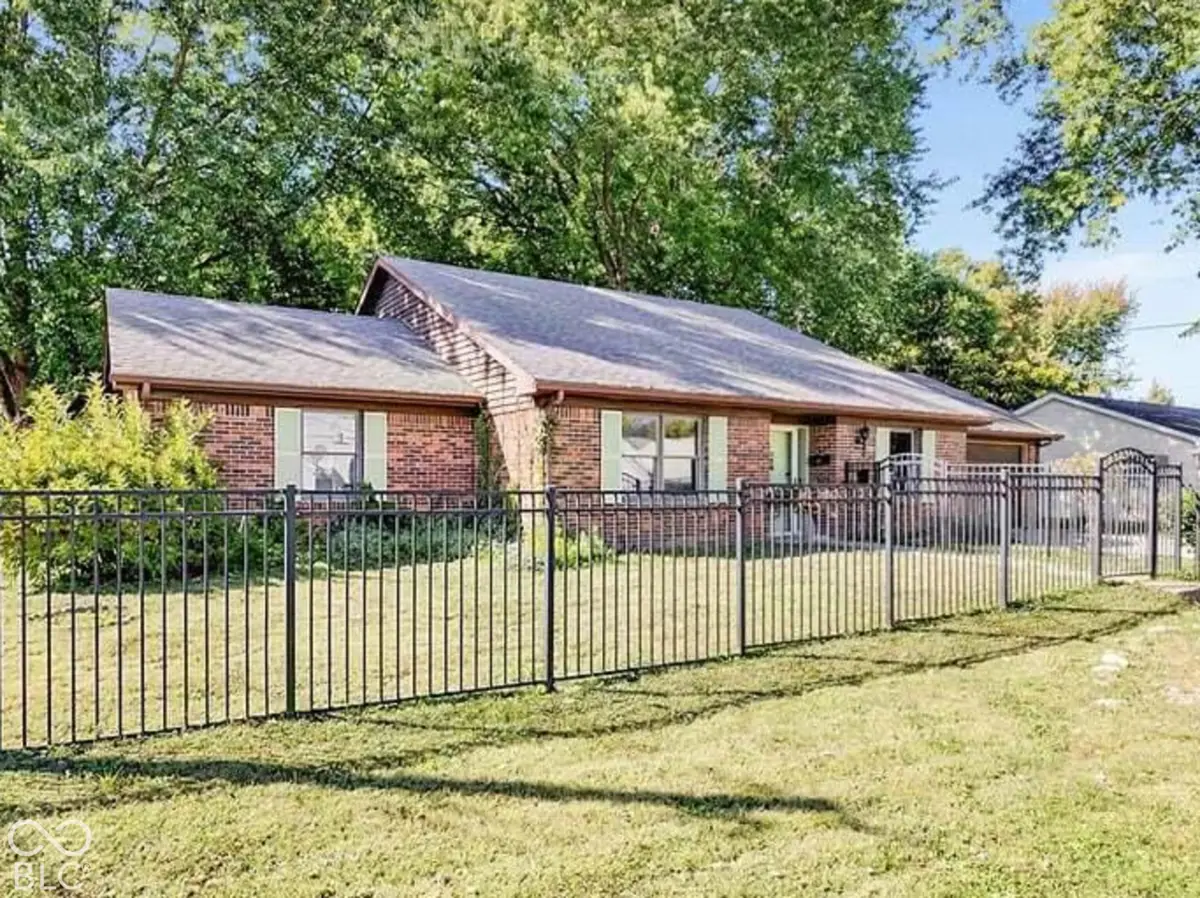 302 N Madison Street, Knightstown, IN 46148 - #1