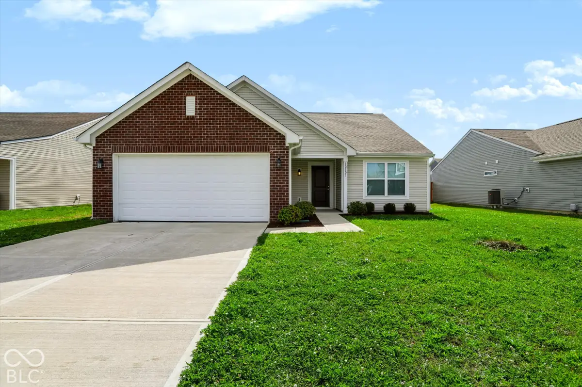 10101 Camp Creek Way, Indianapolis, IN 46229 - #1