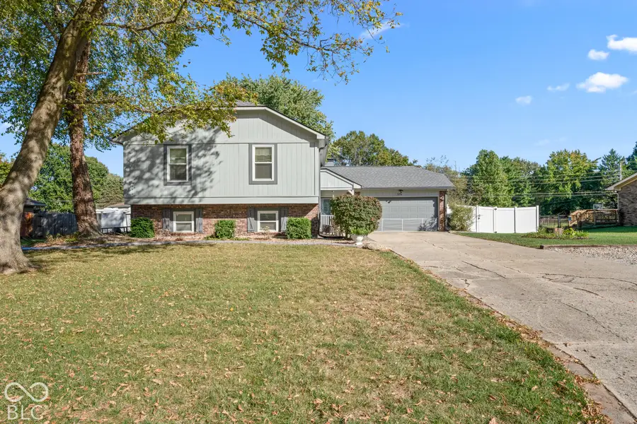 379 S Serenity Way, Greenwood, IN 46142 - #2