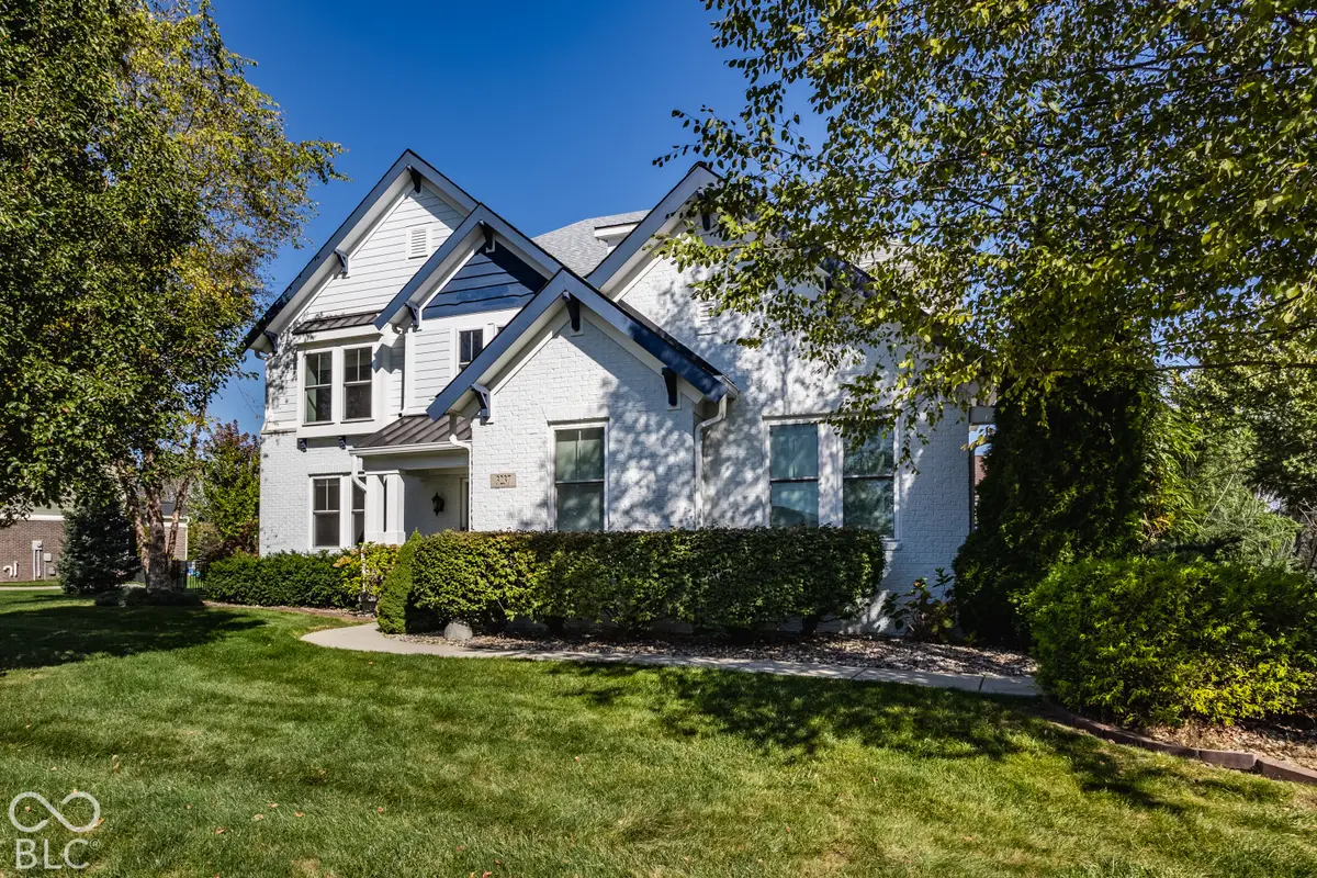 3237 Wildlife Trail, Zionsville, IN 46077 - #1