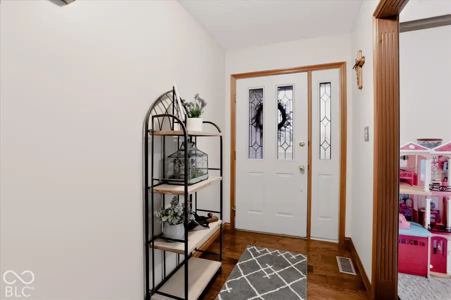 701 W 500 Road S, Greenfield, IN 46140 - #3