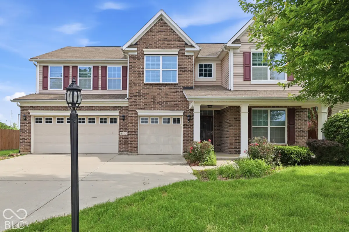 8110 Eskerban Drive, Avon, IN 46123 - #1
