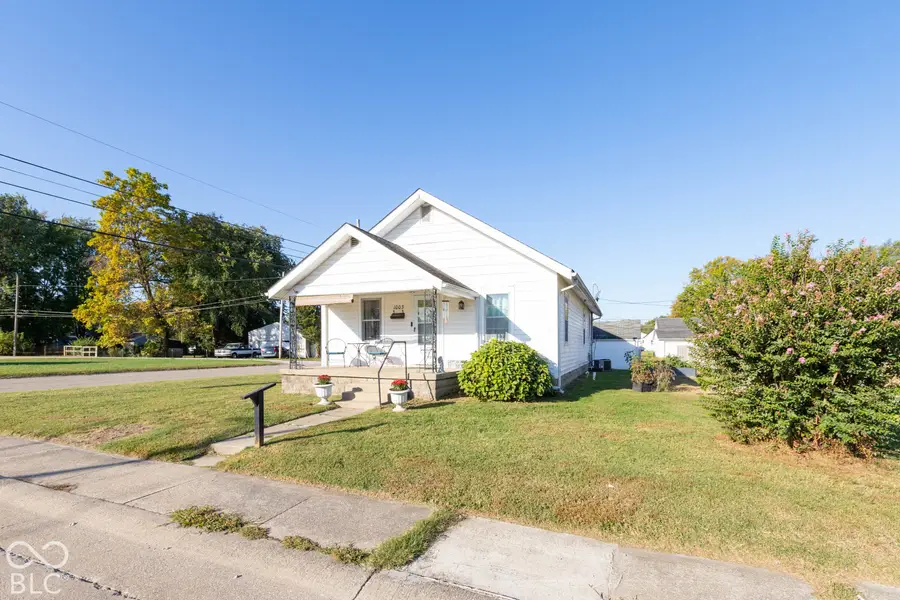 1003 Center Street, Seymour, IN 47274 - #3