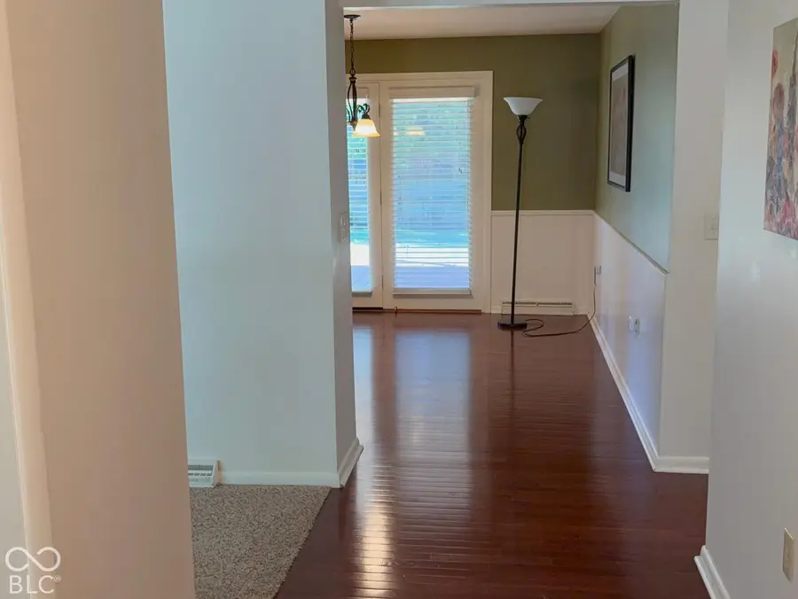 2820 Jordan Drive, Columbus, IN 47203 - #3
