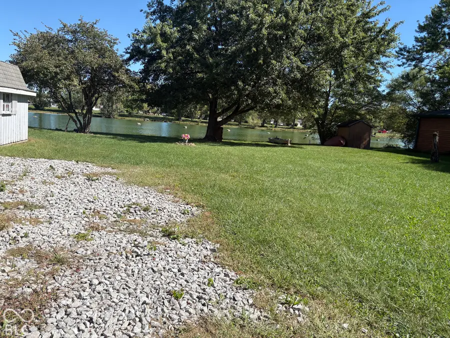 75 Fountain Lake Drive, Greenfield, IN 46140 - #3
