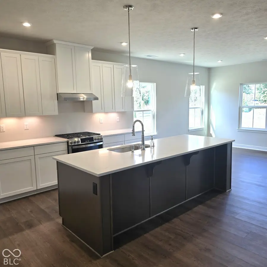 7594 Woodglenn Drive, Avon, IN 46123 - #2