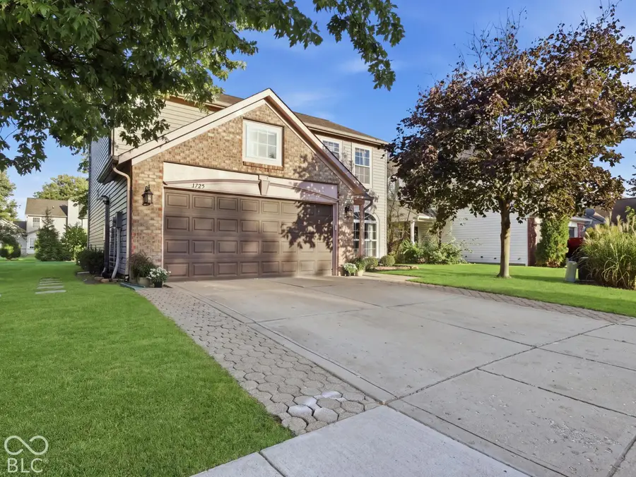 6725 Wimbledon Drive, Zionsville, IN 46077 - #2
