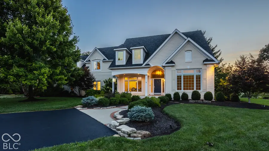 2 Stone Wall Lane, Zionsville, IN 46077 - #3