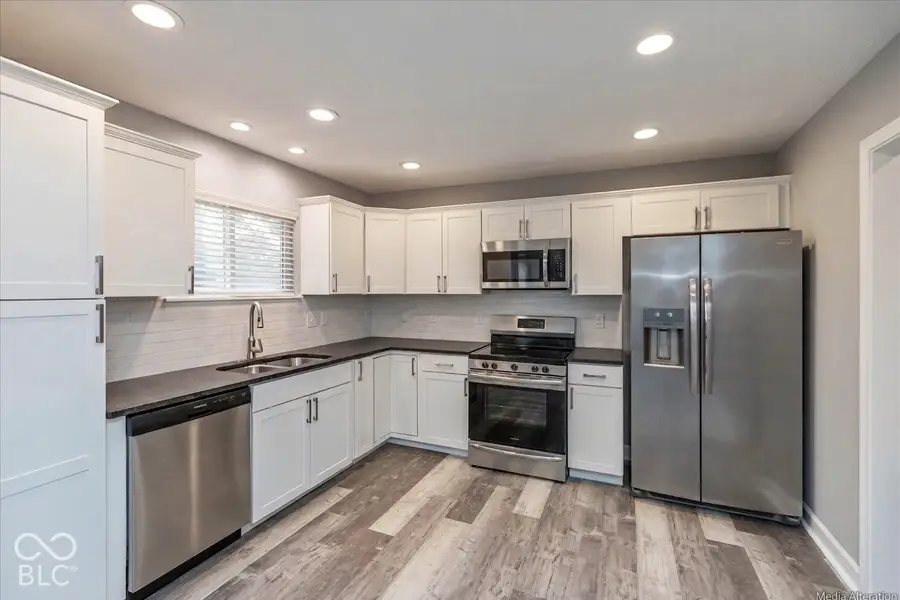 1108 N Ridgeview Drive, Indianapolis, IN 46219 - #3
