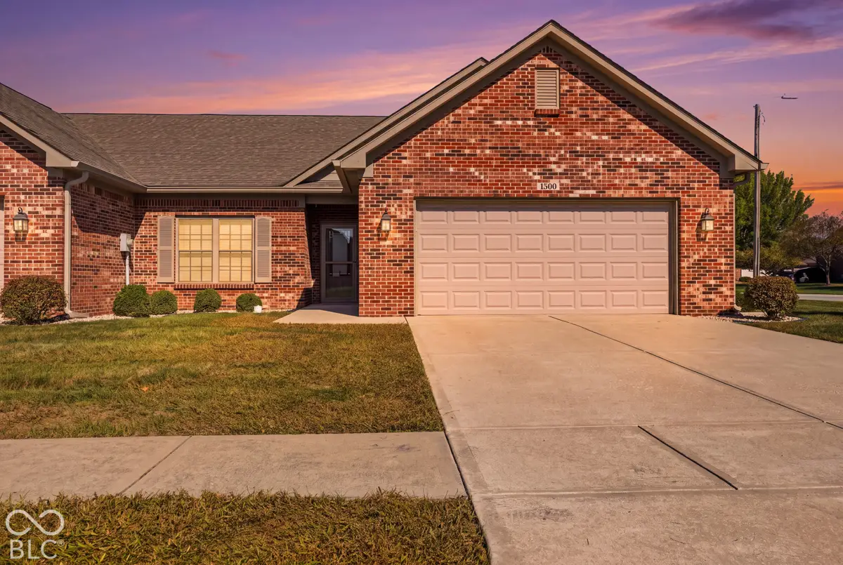 1300 Country Creek Cir, Shelbyville, IN 46176 - #1