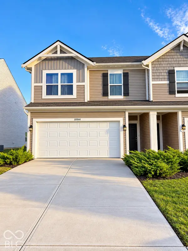 10844 Penwell, Indianapolis, IN 46235
