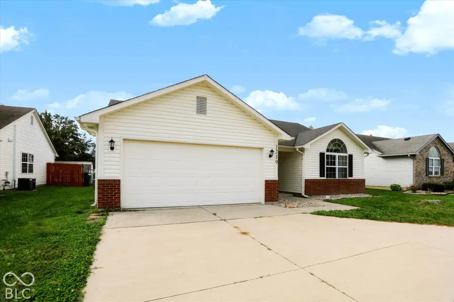 1219 E Mckay Road, Shelbyville, IN 46176 - #3