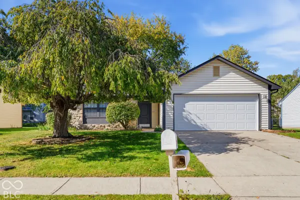 4272 Eagle Lake Drive, Indianapolis, IN 46254
