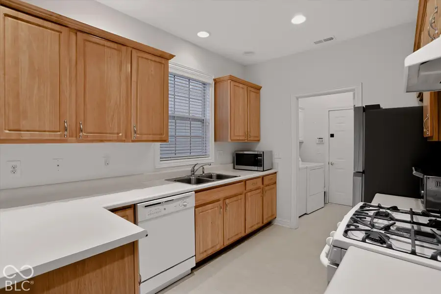 6872 Harbour Woods Overlook, Noblesville, IN 46062 - #3