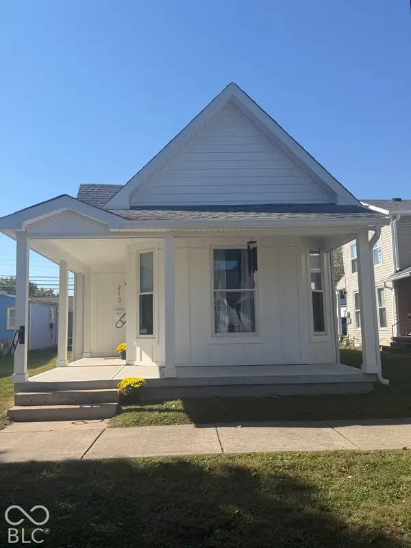 210 N Vine, Plainfield, IN 46168