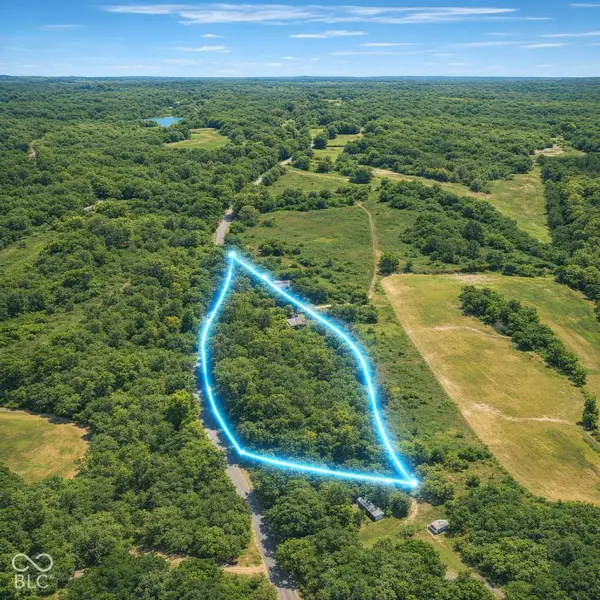 00 Possom Hollow Road, Greenwood, IN 46143