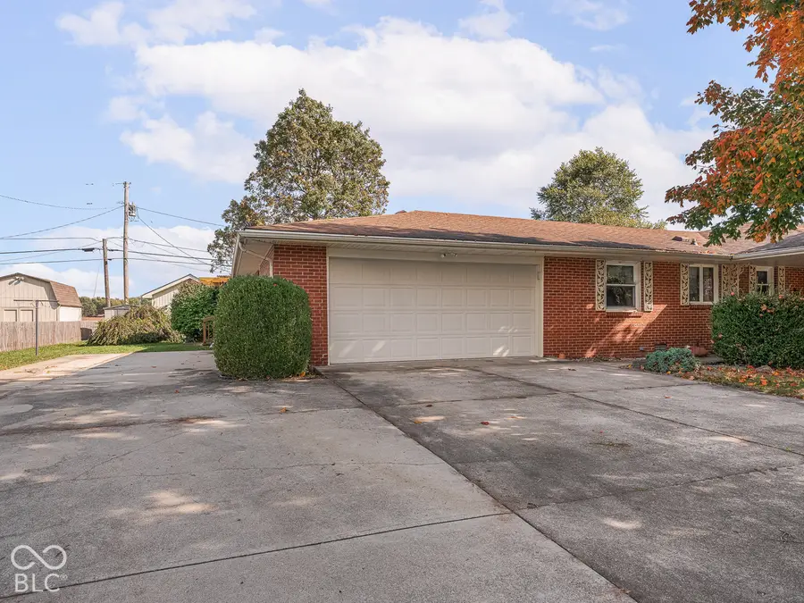 9008 Carriage Lane, Pendleton, IN 46064 - #3
