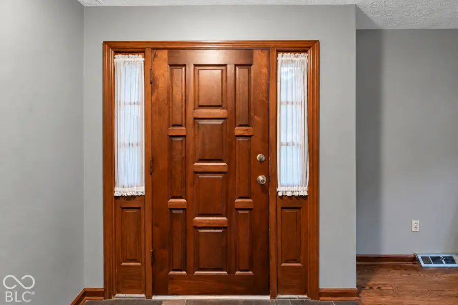 7652 Lindsay Drive, Indianapolis, IN 46214 - #2
