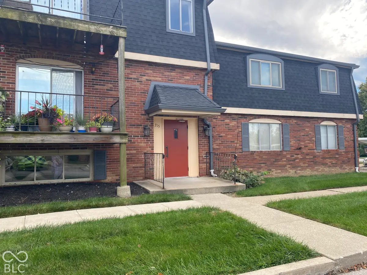 315 Elmead Court #1017, Greenwood, IN 46142 - #1