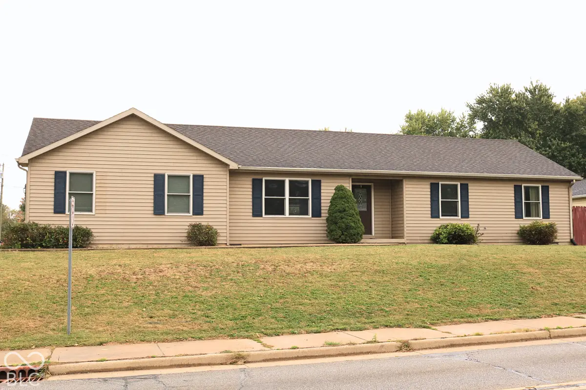 1200 S Mill Street, Crawfordsville, IN 47933 - #1