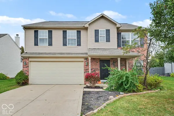12442 Quarterback Lane, Fishers, IN 46037