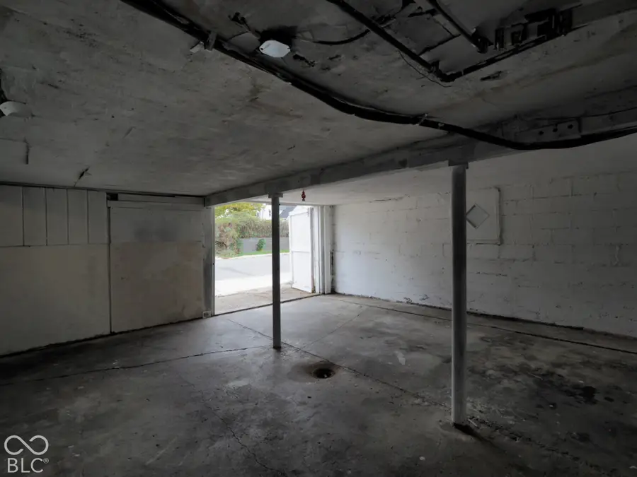 Address Withheld By Seller, Muncie, IN 47302 - #3