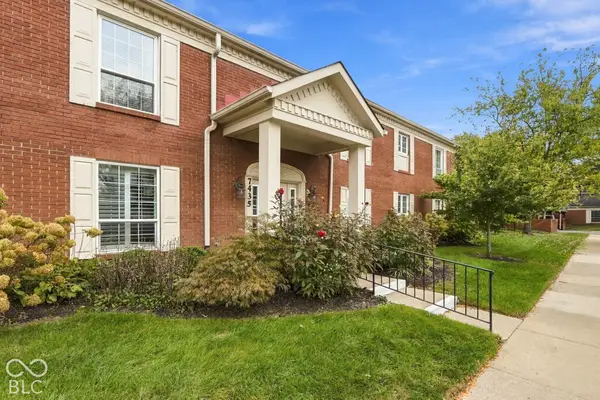 7435 Lions Head #C, Indianapolis, IN 46260
