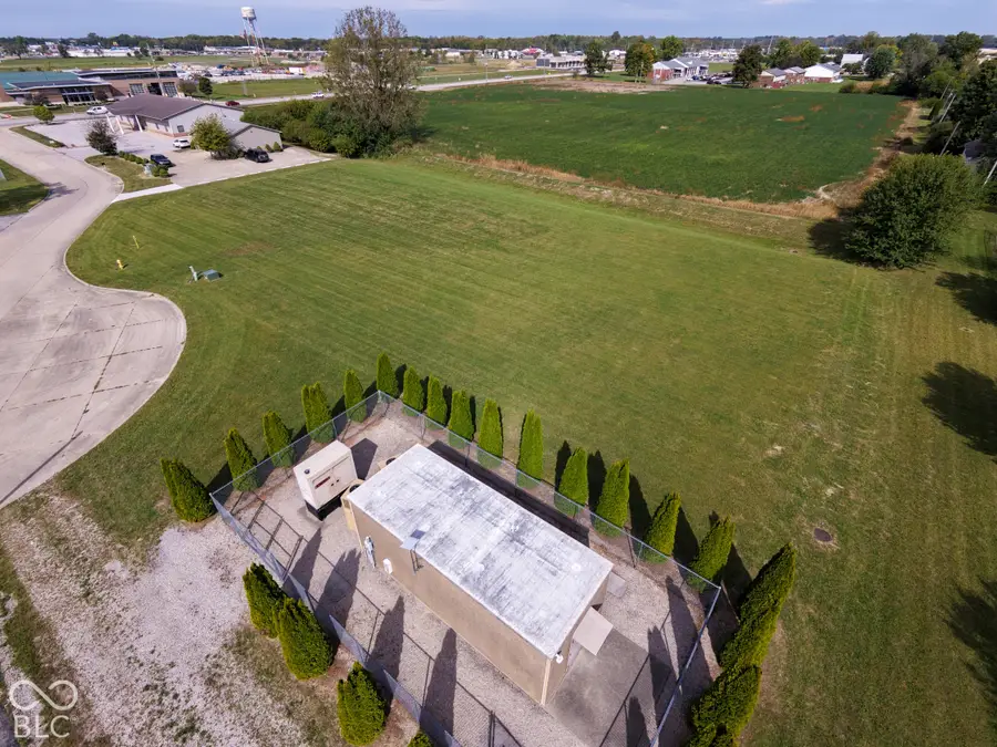 2560 Parkway Drive, Shelbyville, IN 46176 - #2