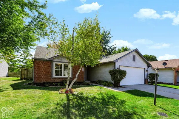 517 E Pine Ridge Drive, Westfield, IN 46074