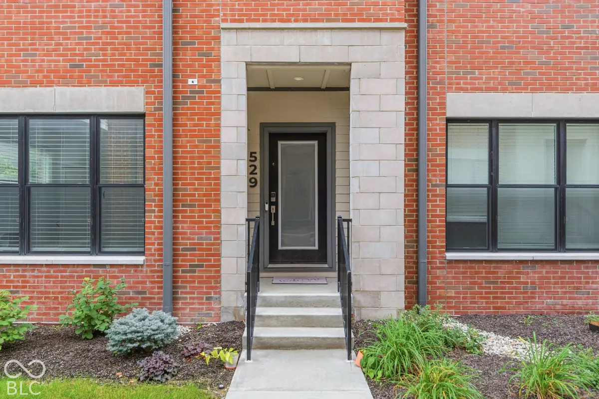 529 Fynn Place, Indianapolis, IN 46202 - #1