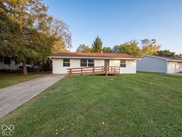 404 Brewer Drive, Greenwood, IN 46142