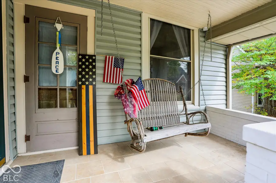 304 W 4th Street, Greenfield, IN 46140 - #3