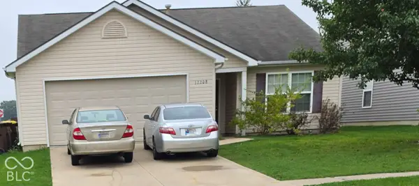 12208 Shearwater Run, Fort Wayne, IN 46845