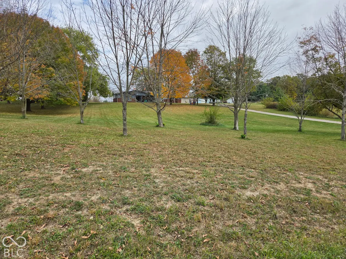 629 N 800 E Road, Greenfield, IN 46140 - #1