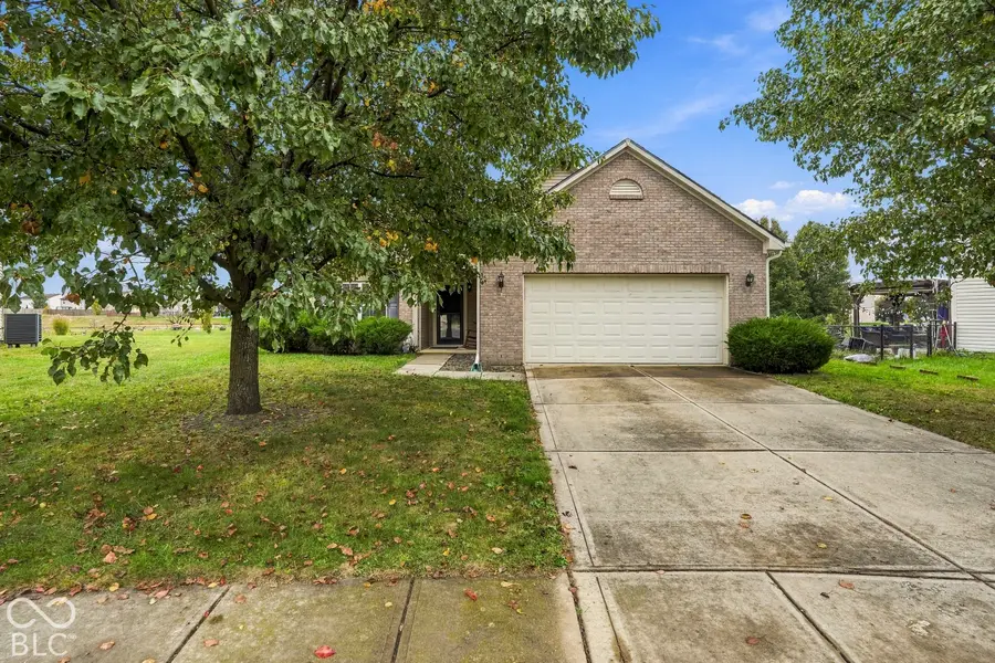 2349 Cole Wood Circle, Indianapolis, IN 46239 - #2