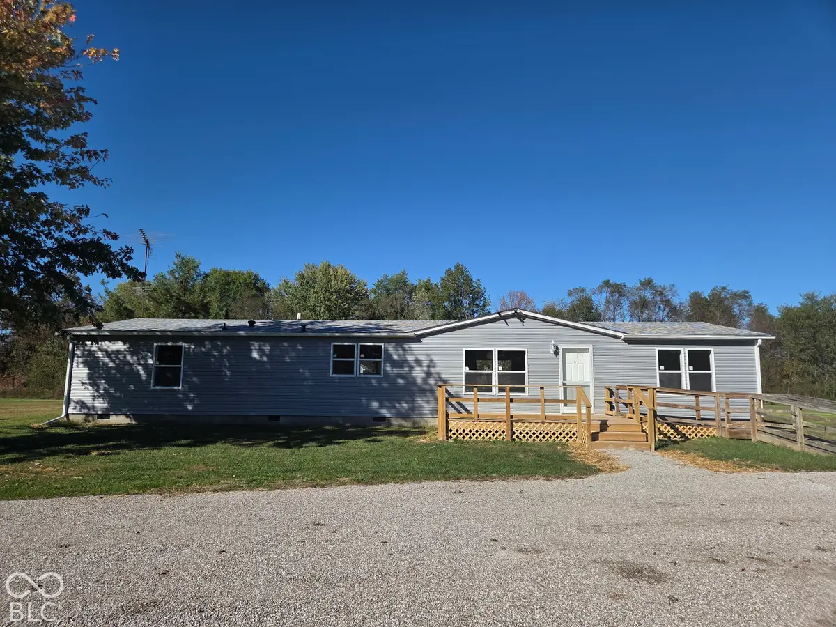 9870 Dale Avenue, Elizabethtown, IN 47232 - #1