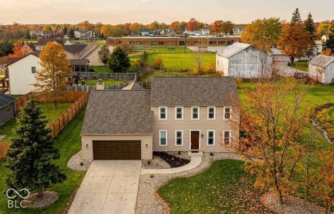 5713 Arlington Parkway N, Fort Wayne, IN 46835 - #1