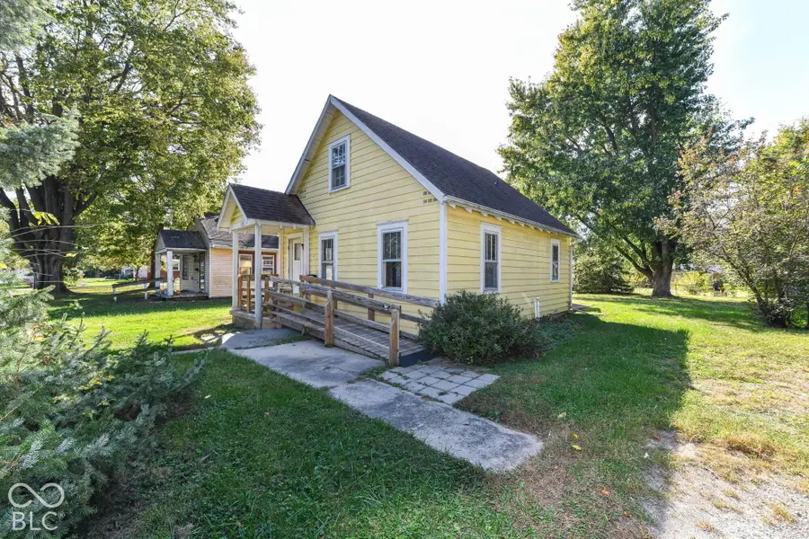 1319 Chester Street, Anderson, IN 46012 - #2
