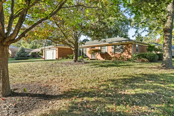 7422 Glenfair Court, Indianapolis, IN 46214