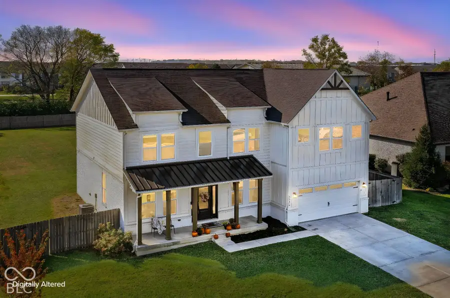 8995 Prairie Trail, Avon, IN 46123 - #2