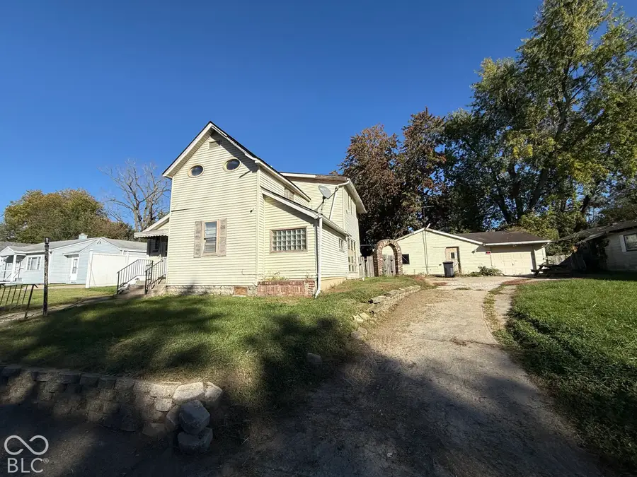2424 Fairview Street, Anderson, IN 46016 - #2