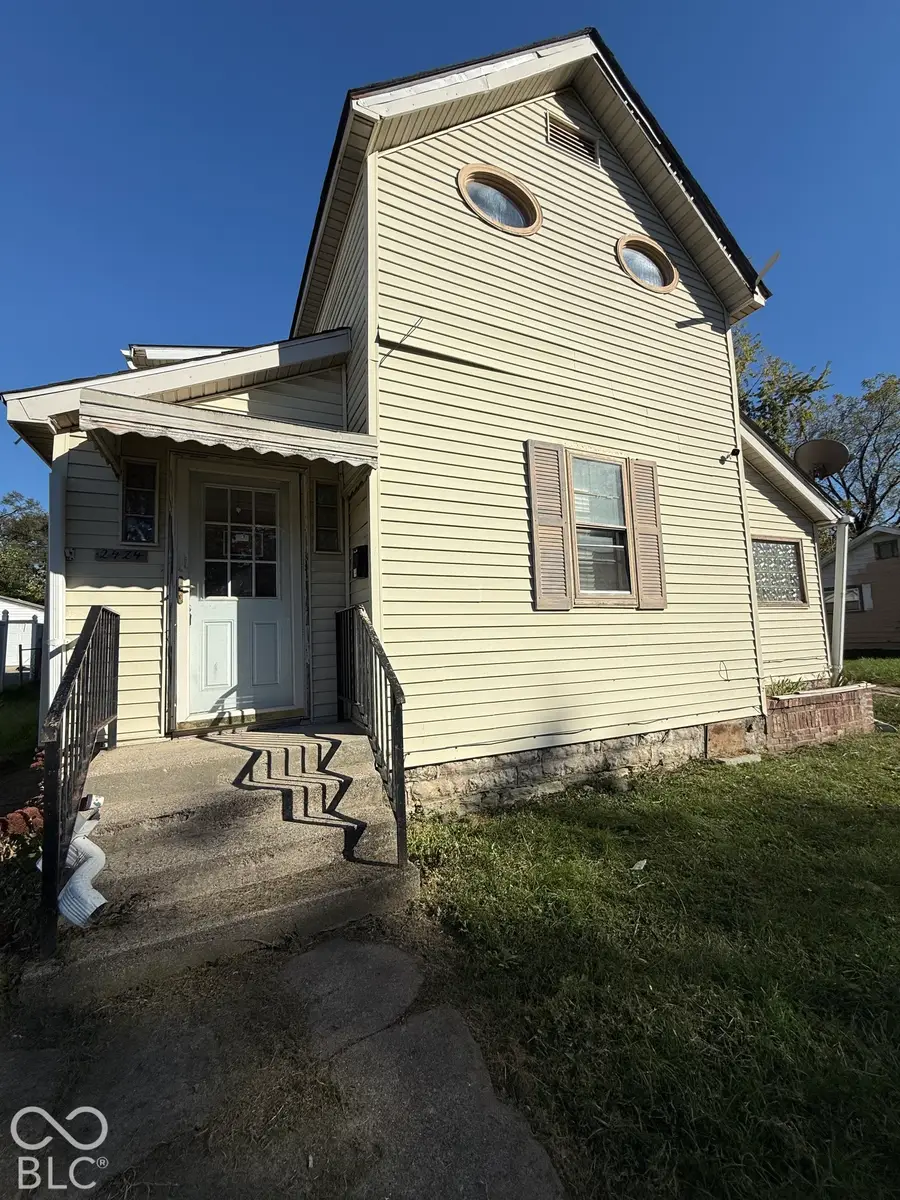 2424 Fairview Street, Anderson, IN 46016 - #3