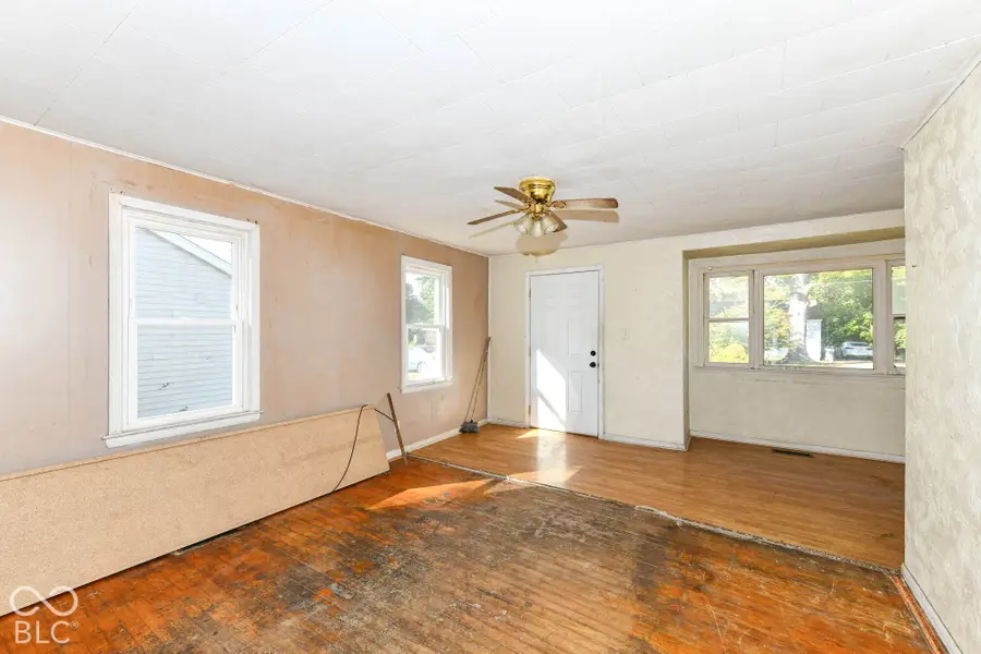 2521 E 5th Street, Anderson, IN 46012 - #2