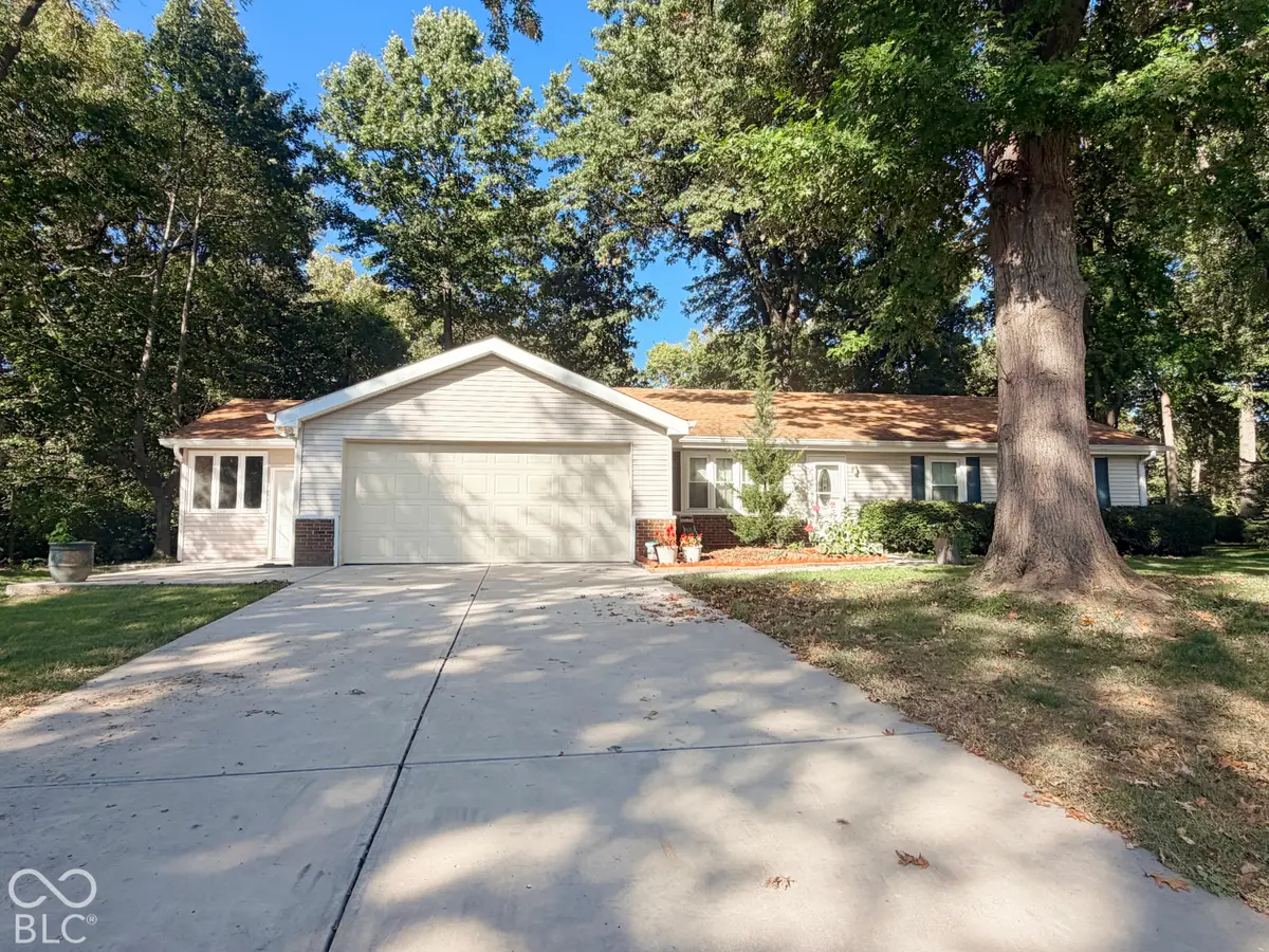 8702 Gillingham Lane, Fishers, IN 46038 - #1