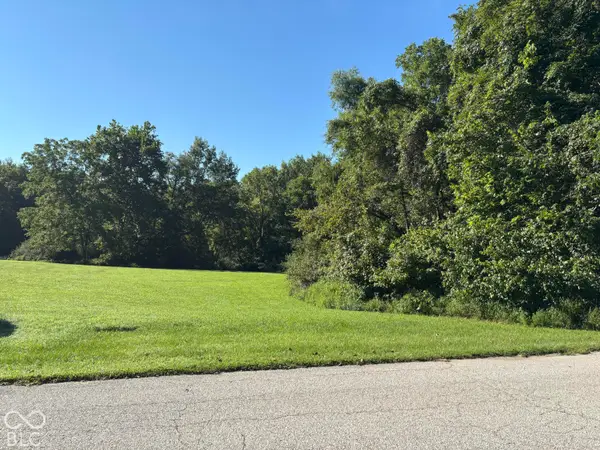 9902 S Tailwater Drive, Bloomington, IN 47401