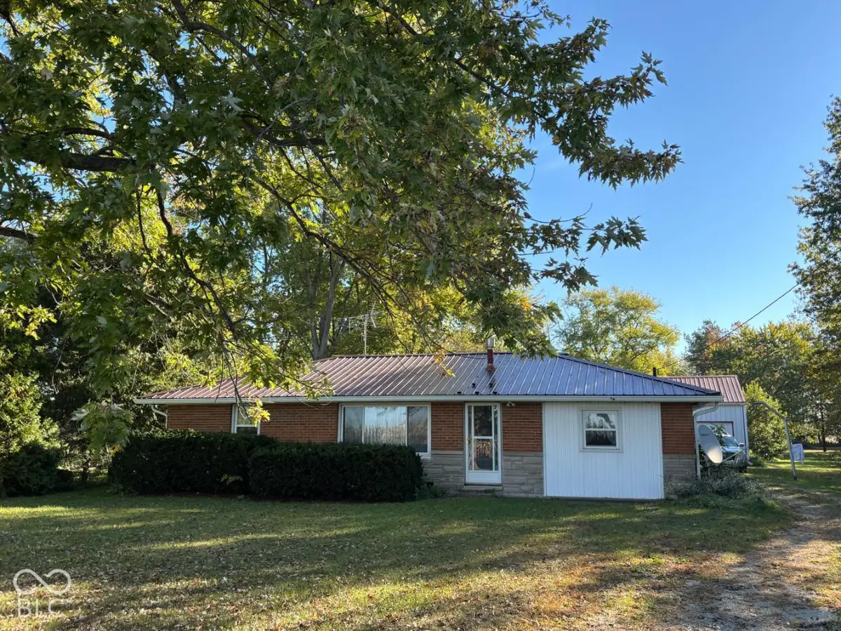 3310 S 1000 W, Anderson, IN 46012 - #1