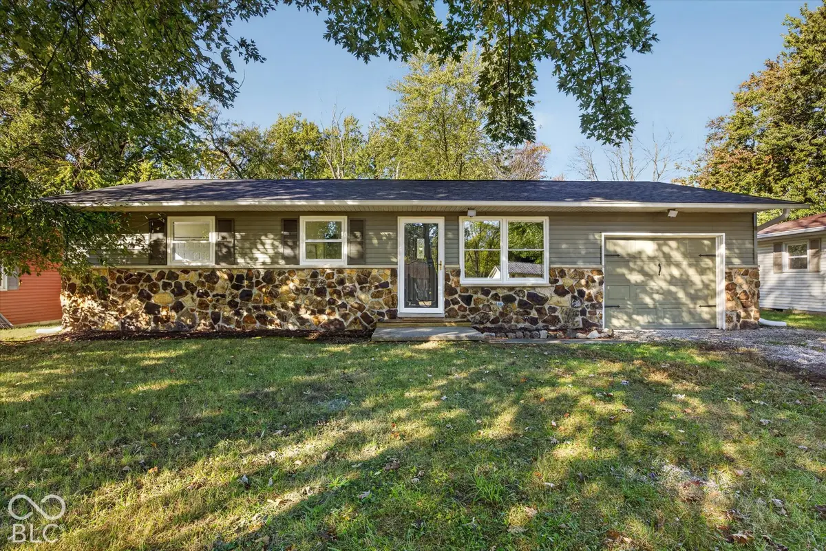 546 10th Street Nw, Linton, IN 47441 - #1